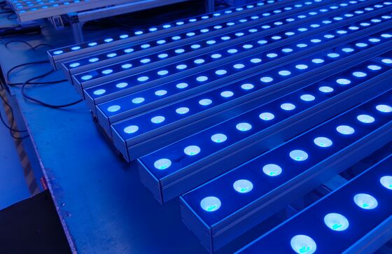 18-48W LED Duvar Yıkama Işıkları, Açma/Kapama veya DMX512 Kontrol Modu Özelliği, -10C ila 40C Çalışma Sıcaklıkları İçin Uygundur