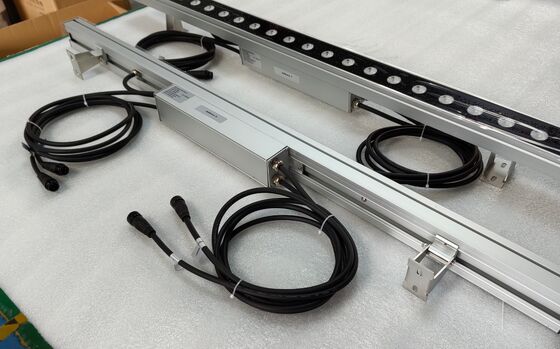 3 Yıl Garanti Süreli LED Duvar Yıkama Işıkları Alüminyum Alaşımlı 1m Uzunluk ve Mimari Cephe Aydınlatması için Aydınlatma Çözümü