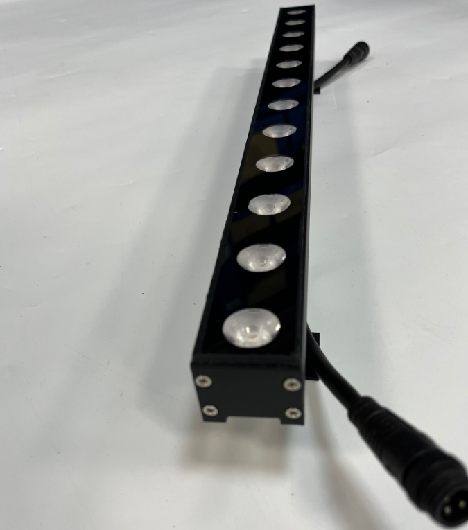 1m Length LED Wall Washer Lights with Power On/off Or DMX512 Control Mode 20°x60°/30°/60°/90° Angle