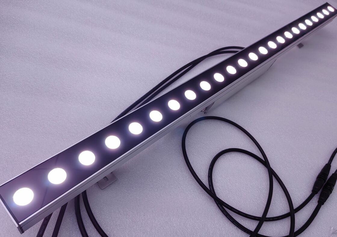 20 Derece x 60 Derece Dış Cephe Aydınlatması Alüminyum Alaşımlı Ticari Bina Dış Aydınlatmasına Uygun